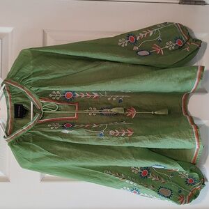 XL, LIV Los Angeles peasant top